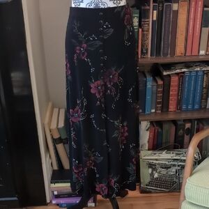 Vintage Floral Half Button-down Elastic Waist Skirt